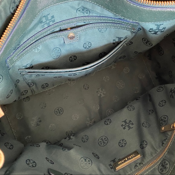 Tory Burch deep green saffiano tote - Picture 9 of 14